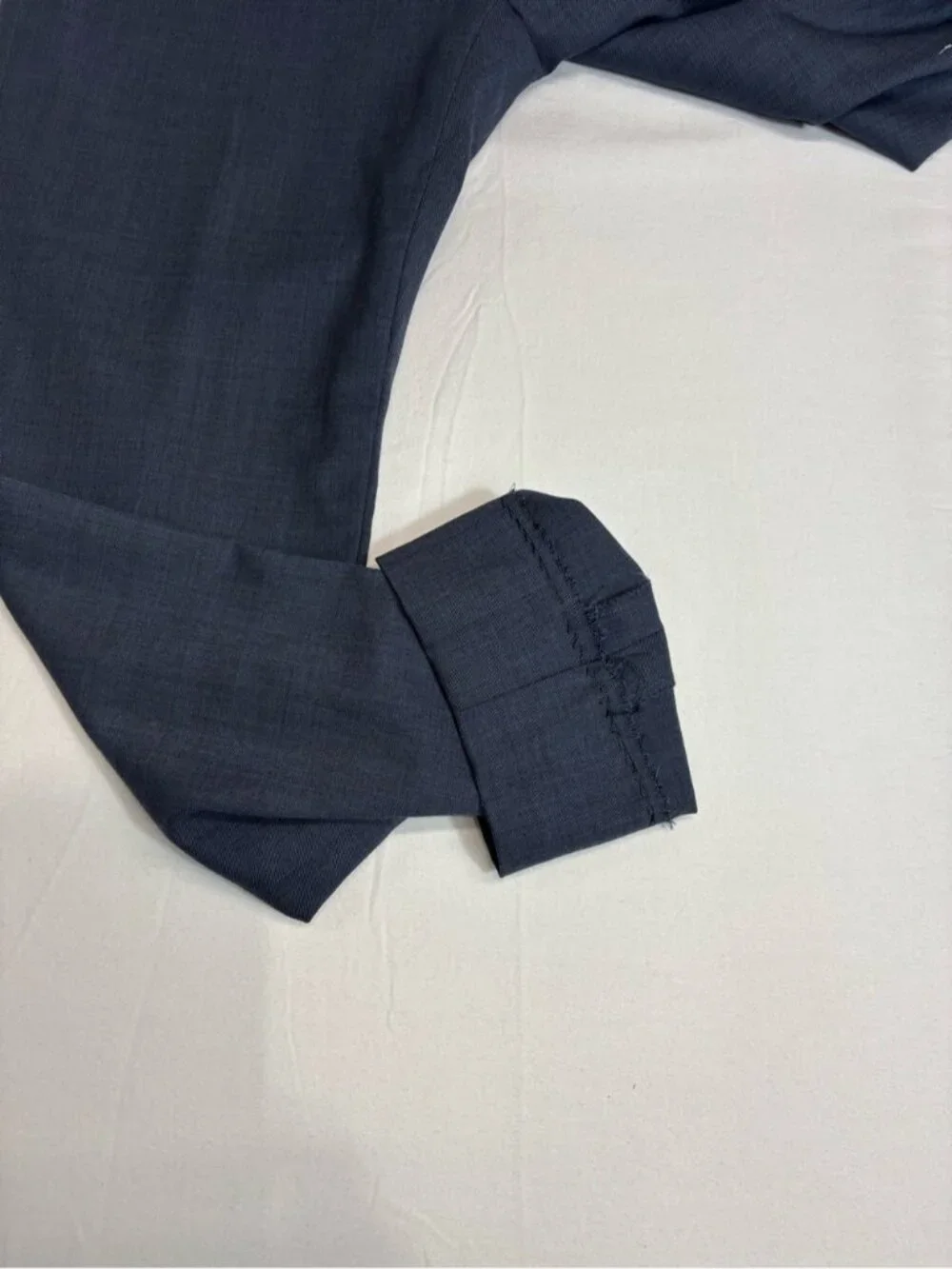Saks Fifth Avenue Mens Trim Fit Slate Blue 100% Wool 2 Piece Suit Trousers Pants